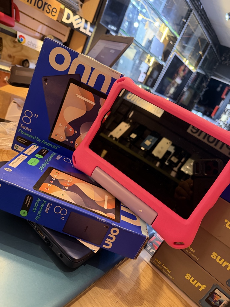 Onn tablet negra 8” 4RAM 32GB