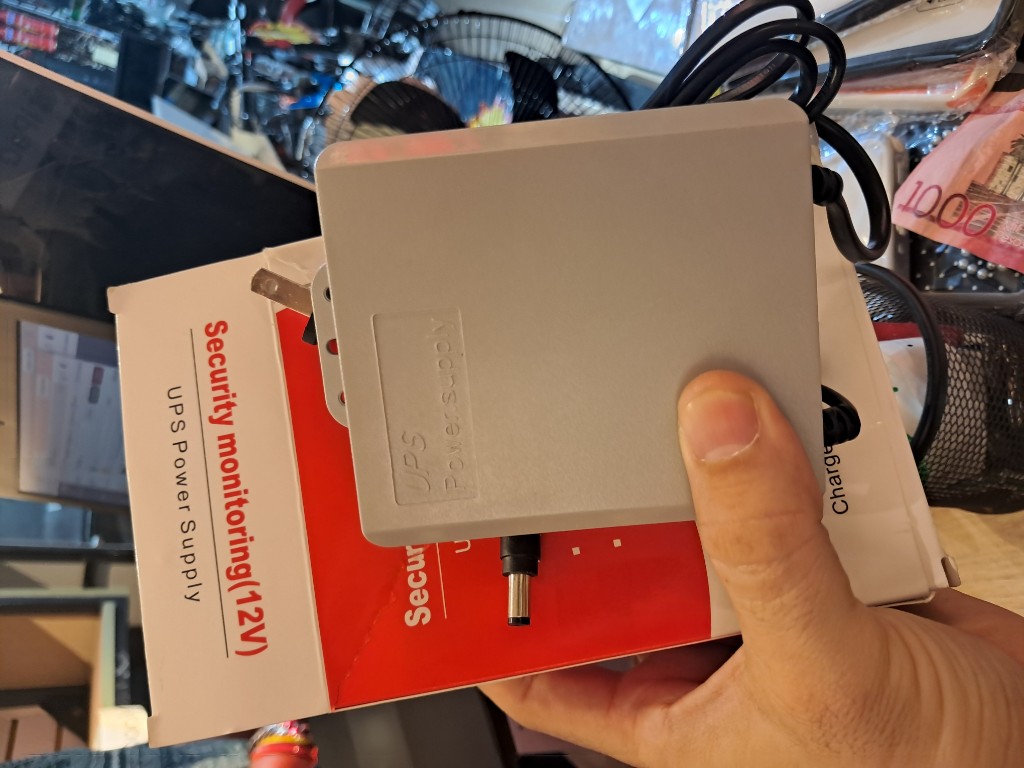 UPS Power Supply  110v 12V