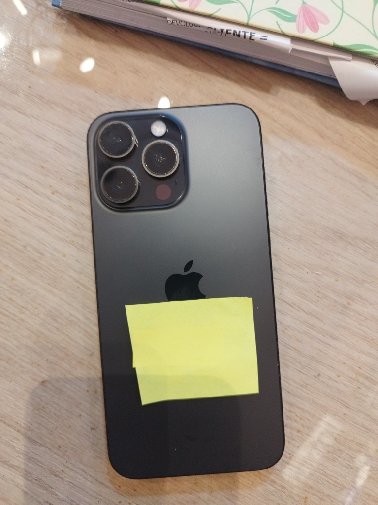 iPhone 15 pro max 256