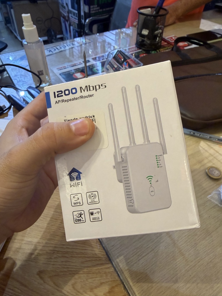 Repetidor Wifi Repeater WiFi 1200Mbps