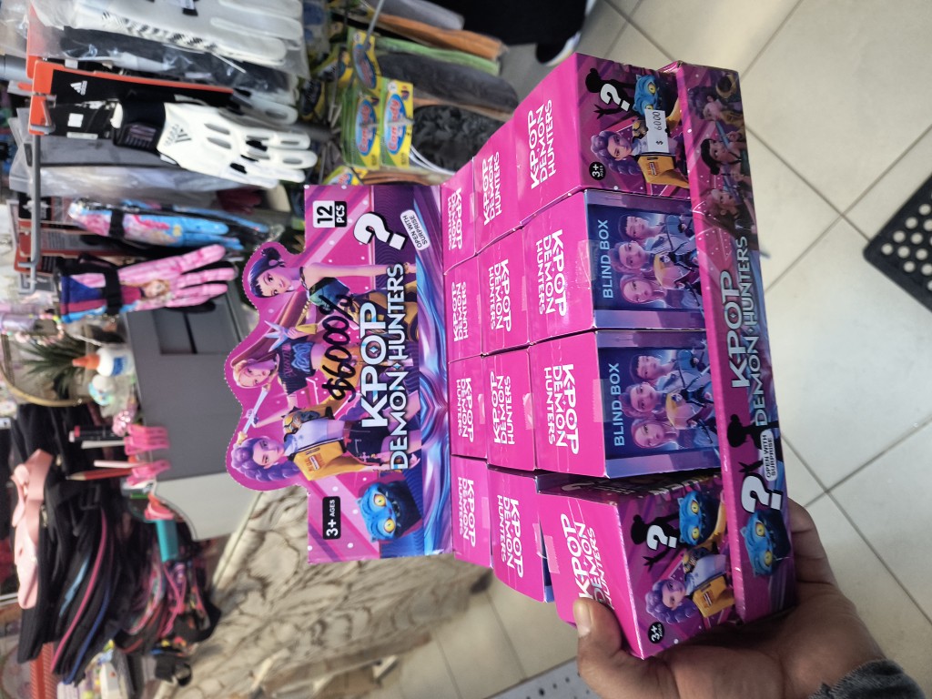 Muñequitos de k-pop sorpresa
