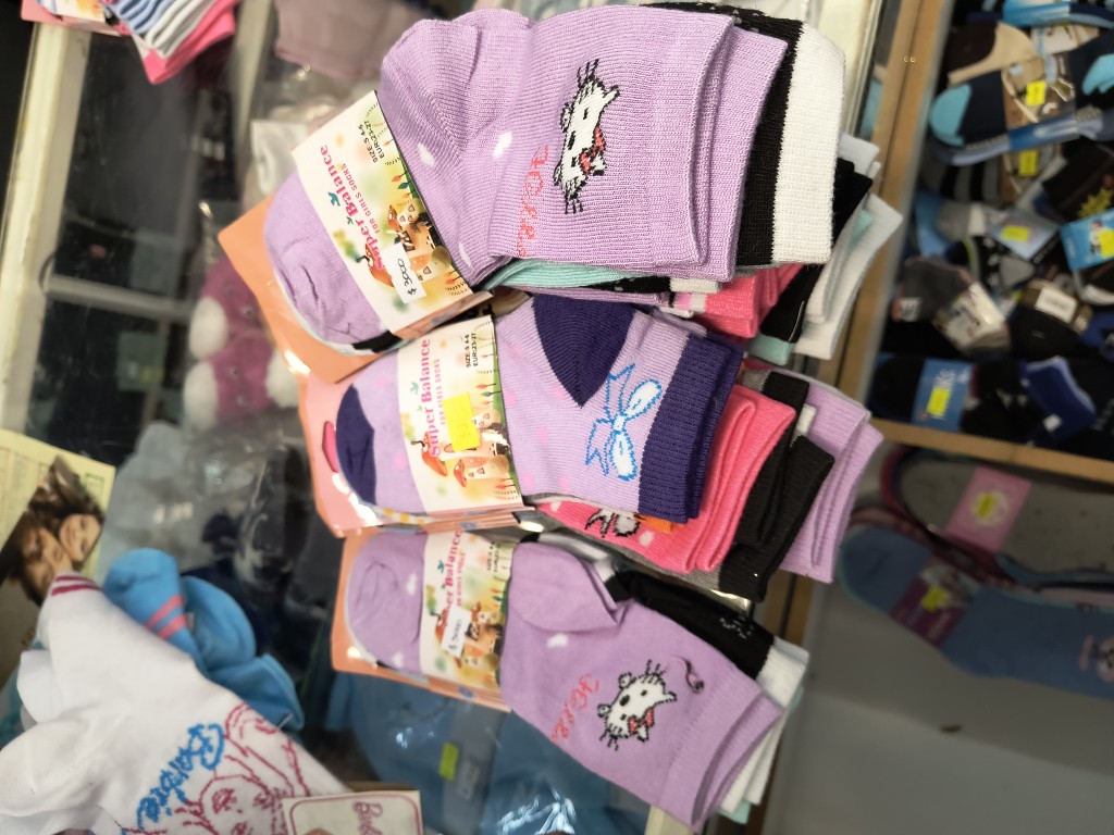 Medias de nena por tres talla 4-6 23 a 27
