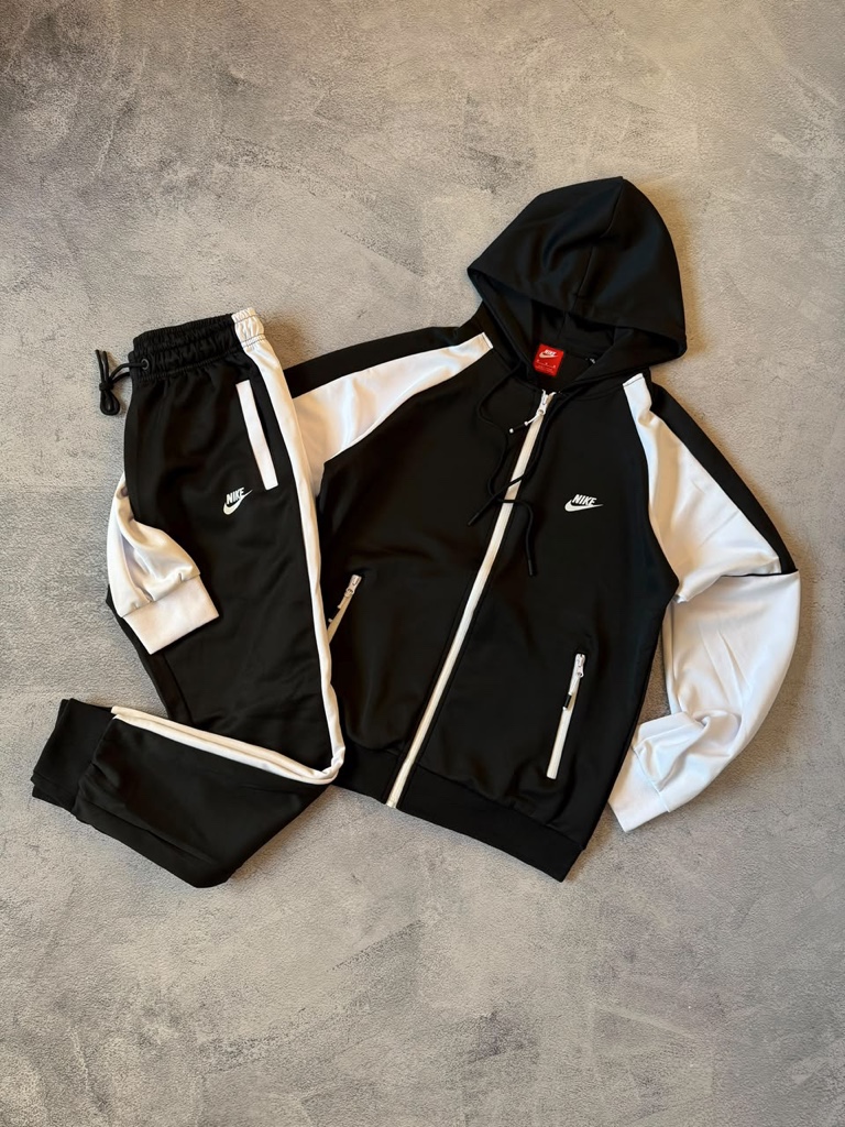 CONJUNTO NIKE DEPORTIVO