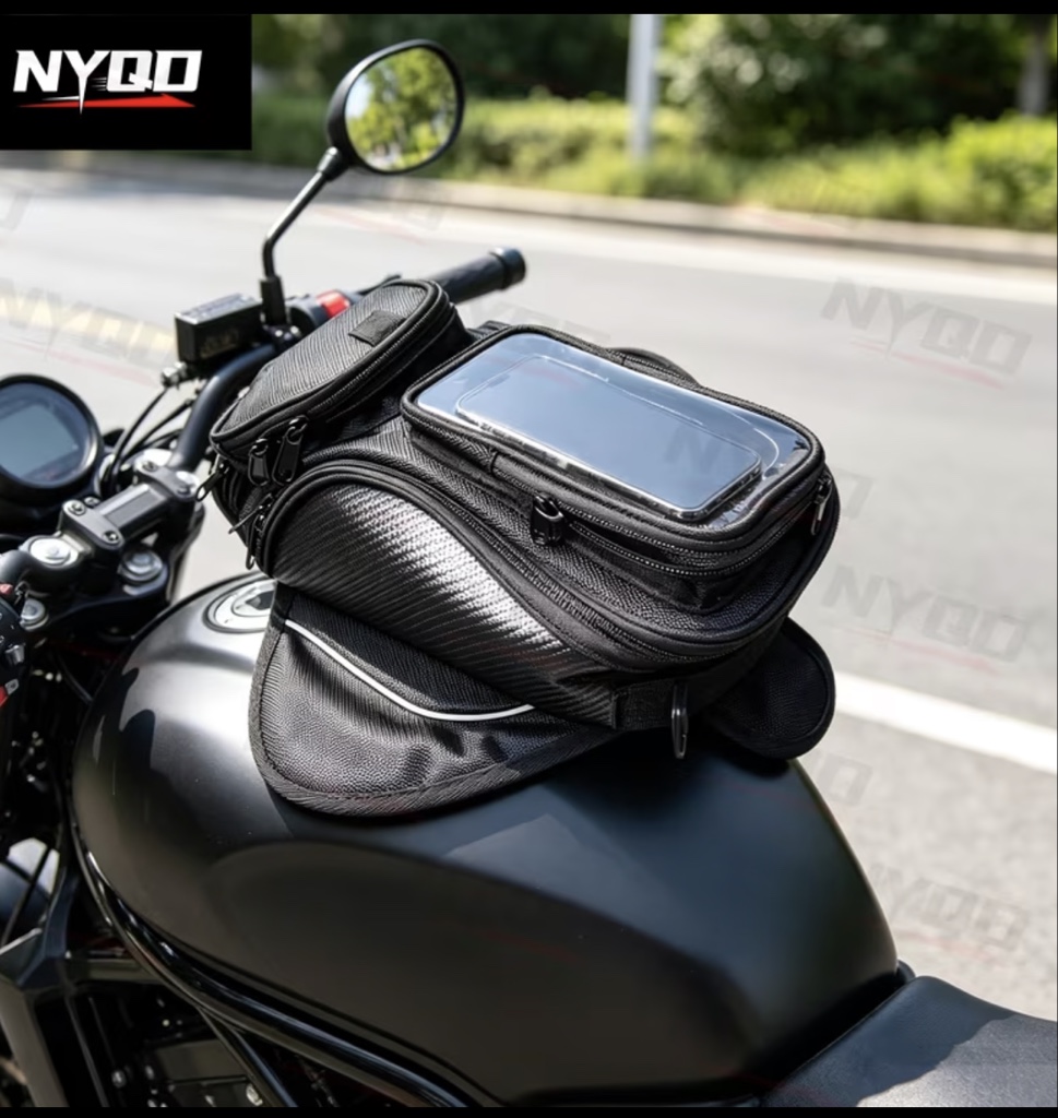 NYQO bolsa tanque negra