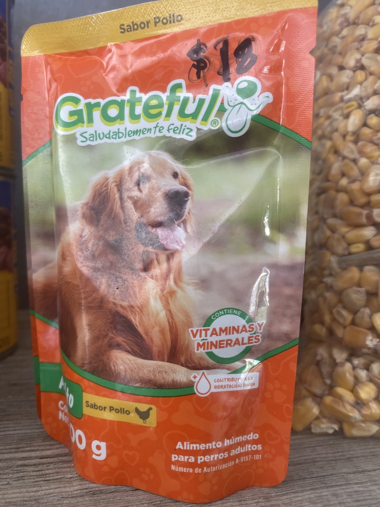 Grateful alimento humedo pollo