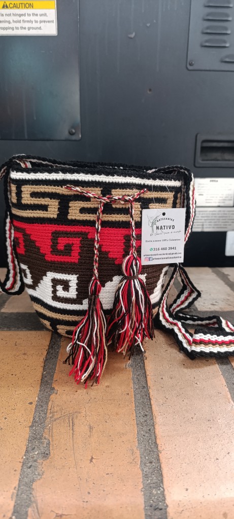Mochila Wayuu pequeña 6