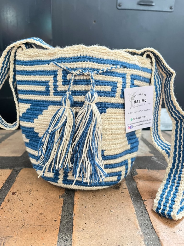 Mochila Wayuu pequeña 11