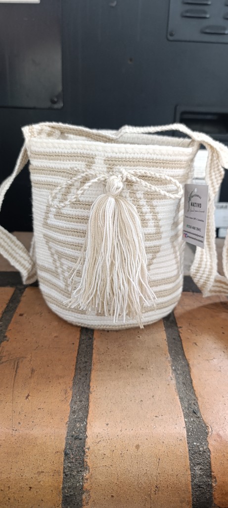 Mochila Wayuu pequeña 2