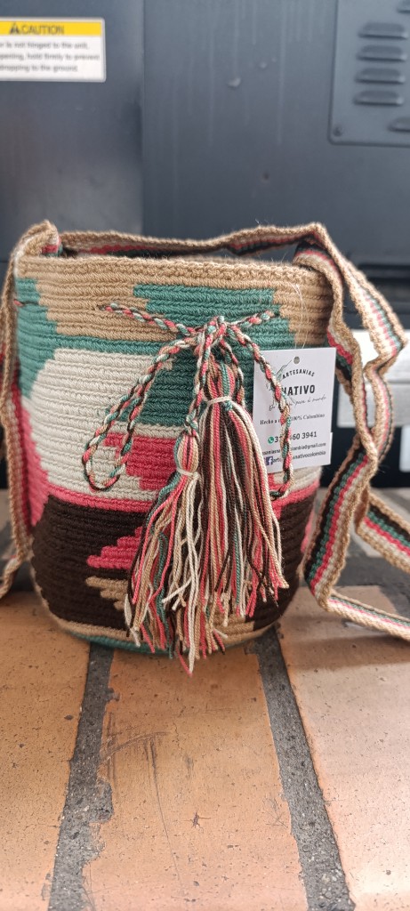 Mochila Wayuu pequeña 4
