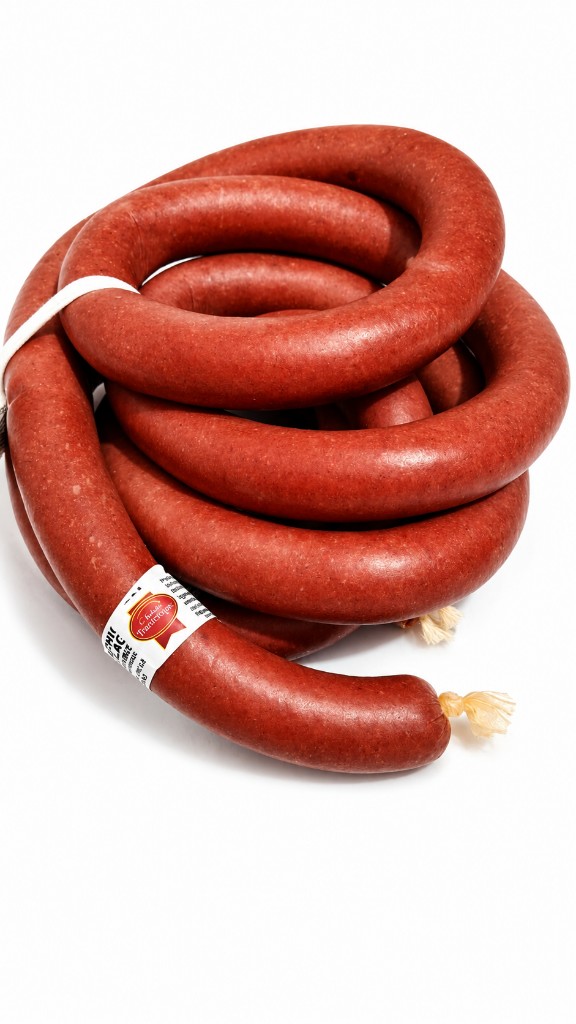 Salchichon ahumado tucurrique