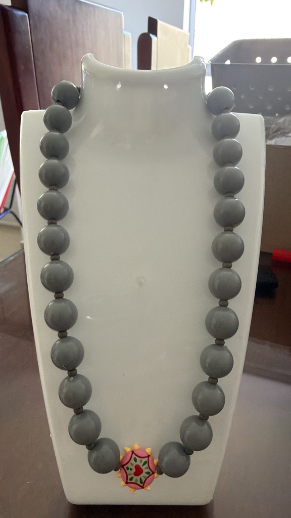 Altezza Collar gris flor Cod046