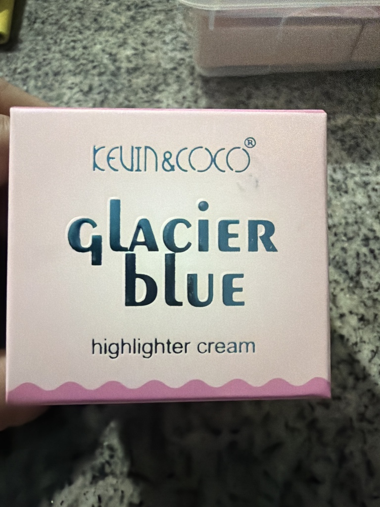 Kevin&Coco Glacier Blue iluminador