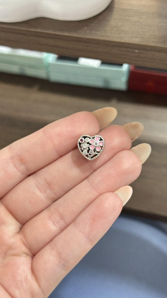 charm heart cod7362