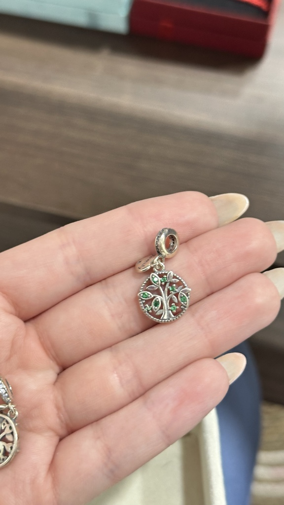 charm arbol de la vida