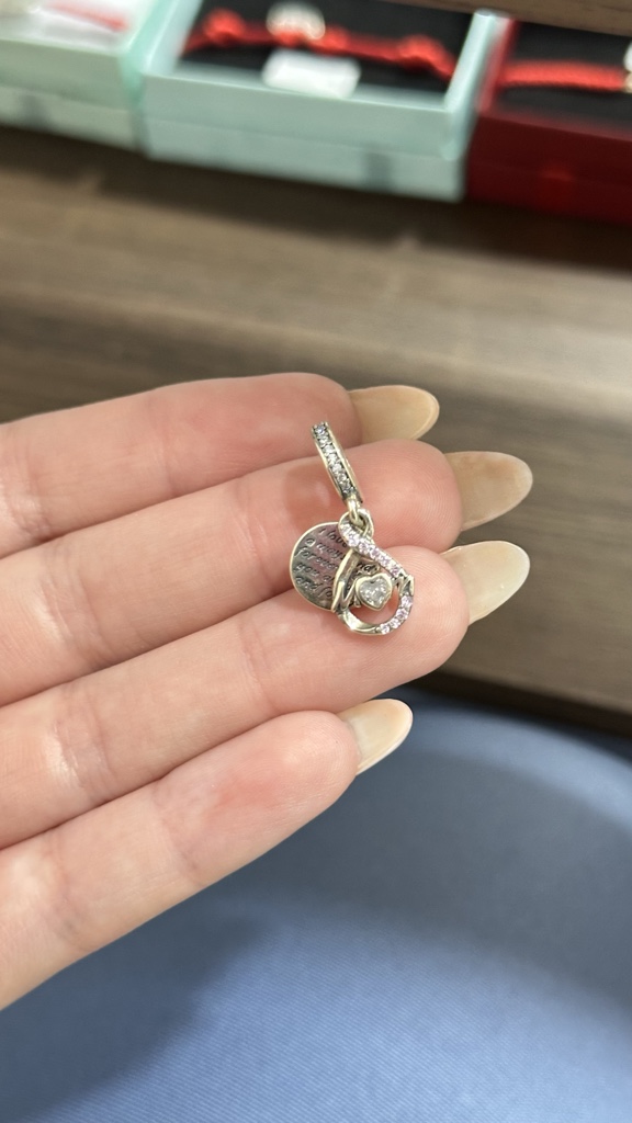 charm mom cod4738