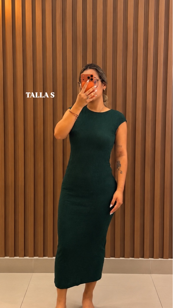 Vestido verde ajustado