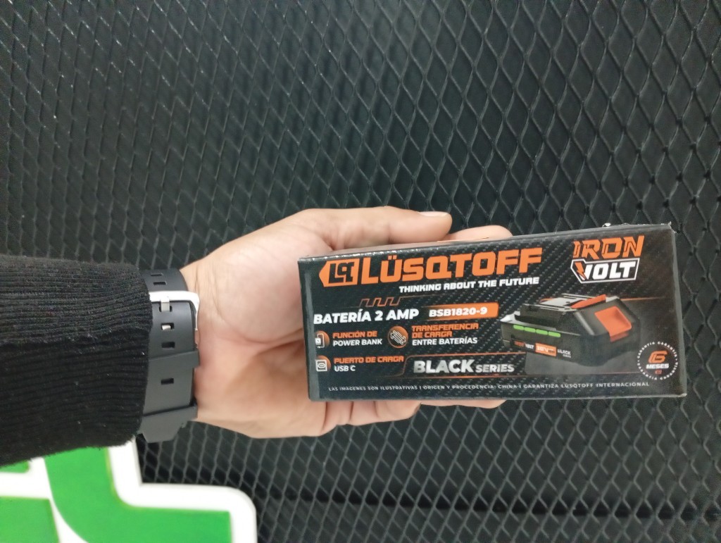 Lüsqtoff Iron Volt bateria 2A