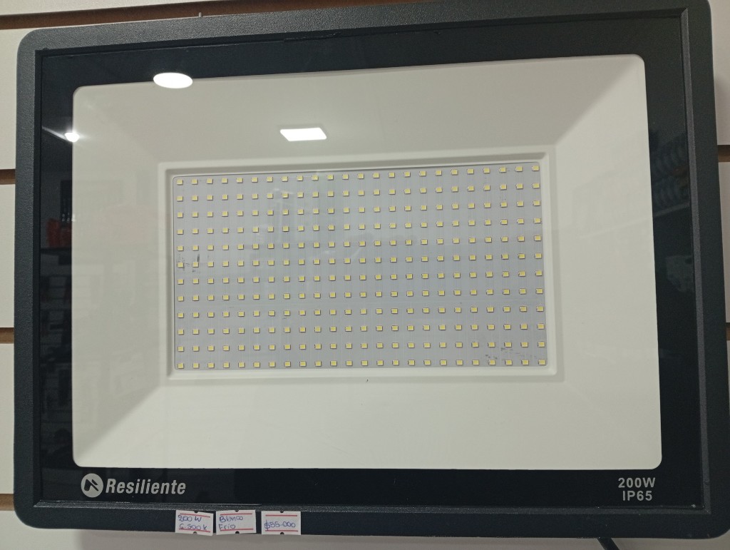 Resiliente 200W reflector LED