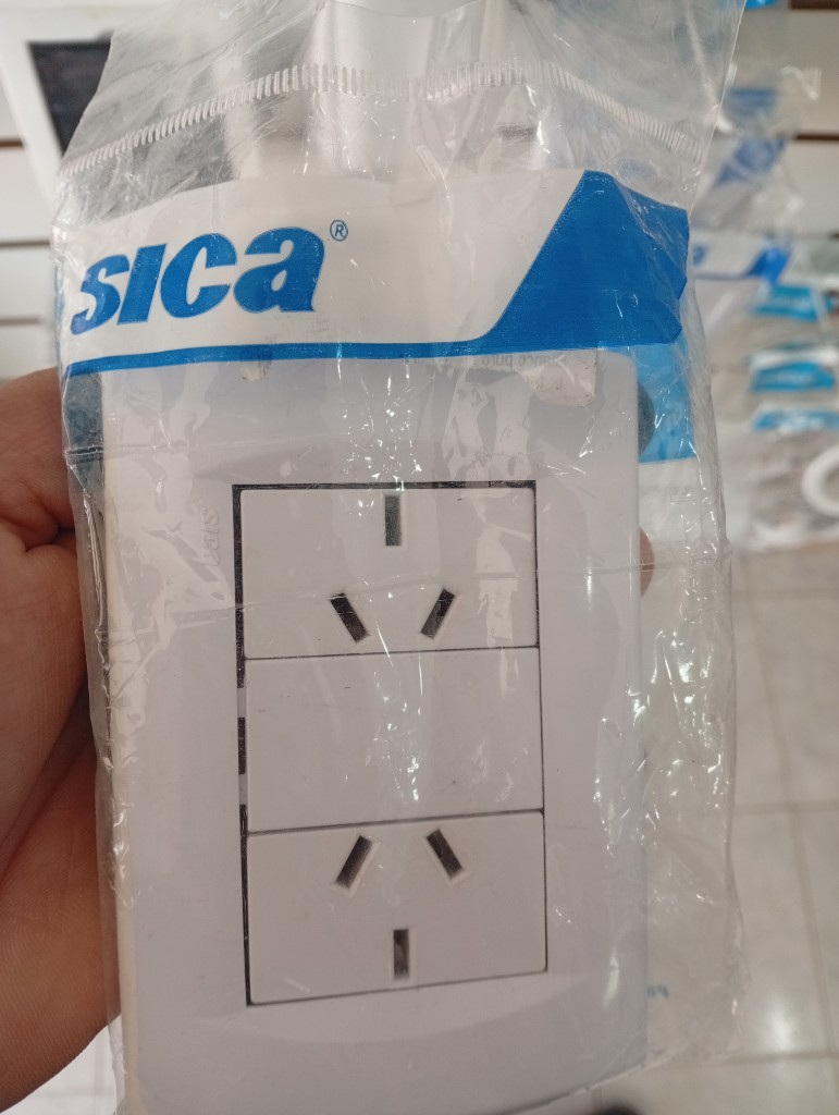 Sica juego bastidor+toma doble blanca