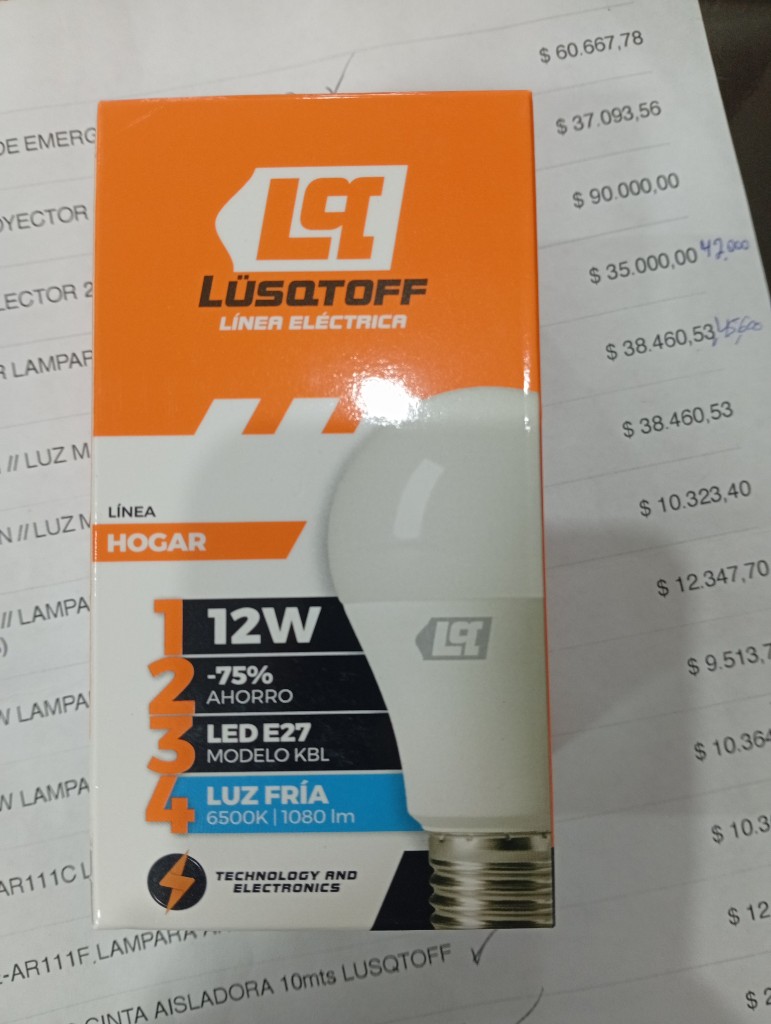 Lüsqtoff lampara LED 12W