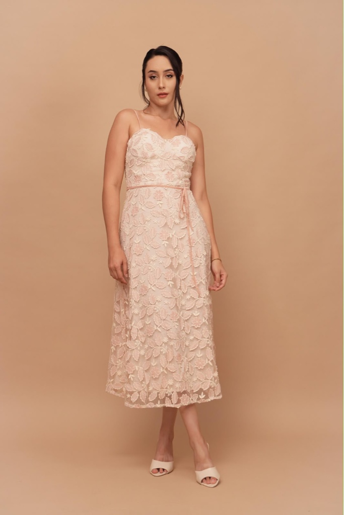 Vestido rosa palo encaje
