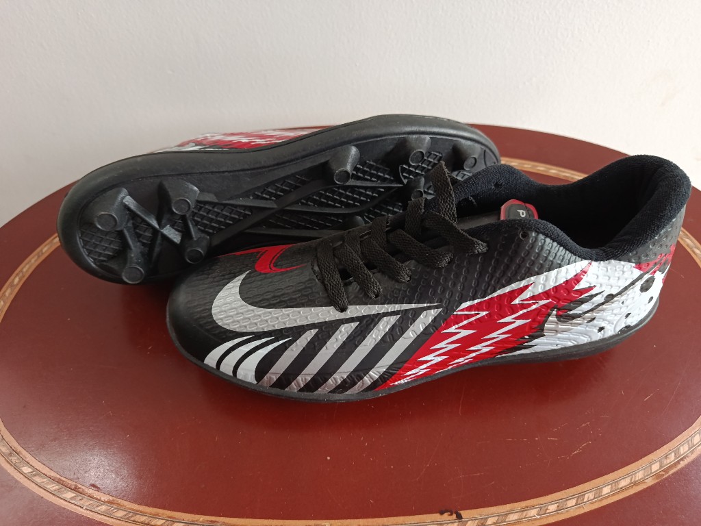 Nike negro ft 42