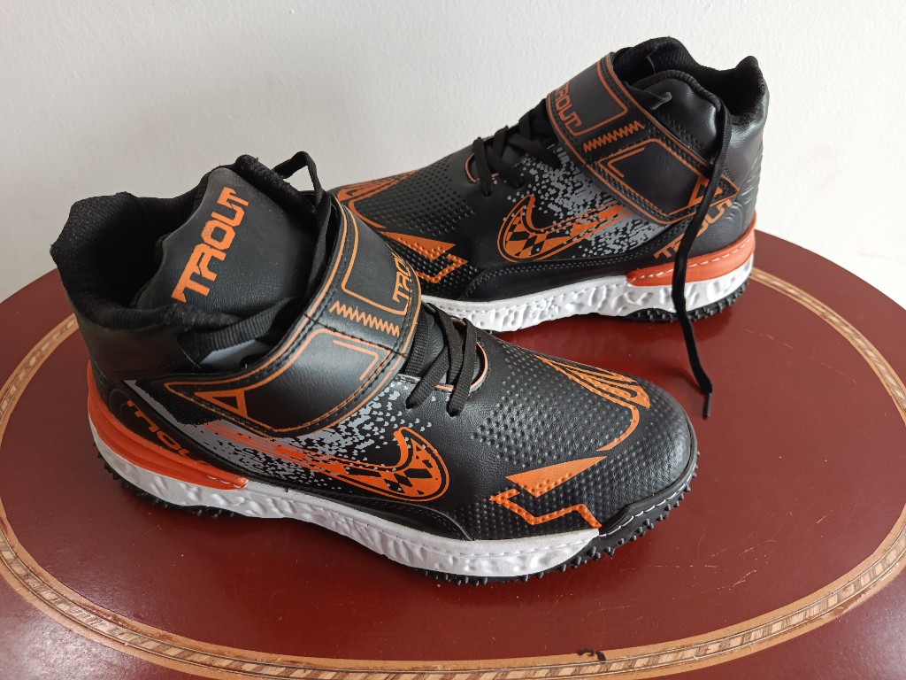 Nike naranja 40