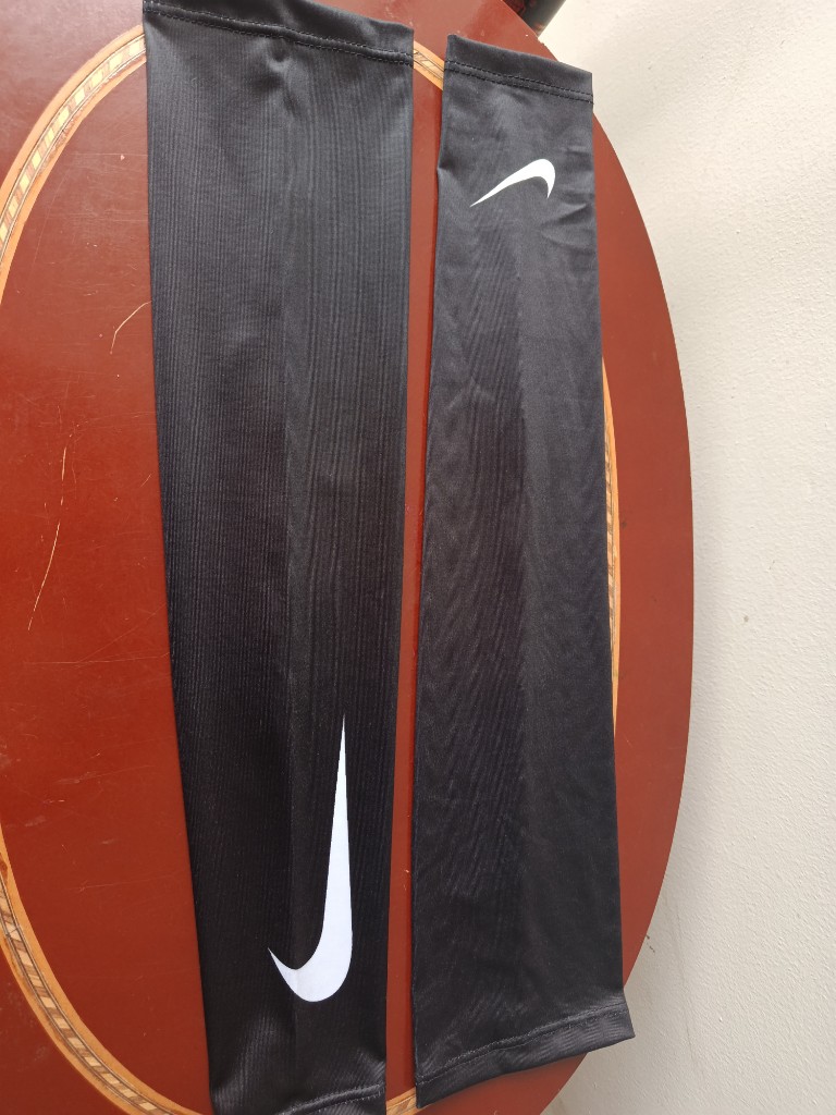 Nike negra