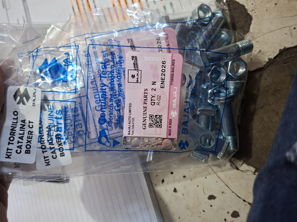 KIT TORNILLO DE CATALINA BOXER CT 100