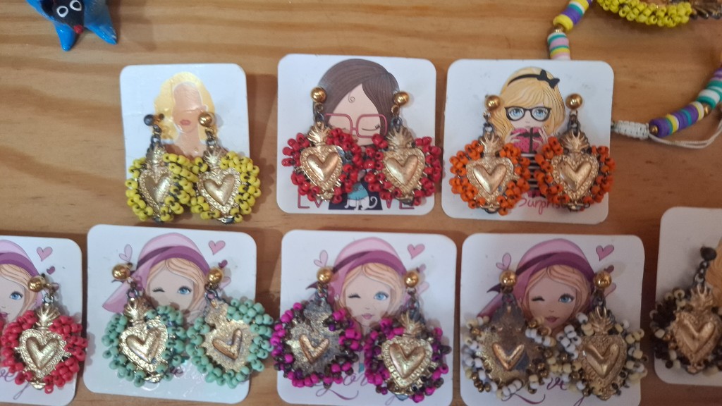 Aretes peque tejidos