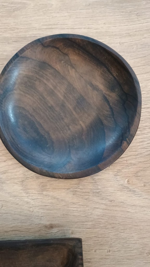 Plato redondo de madera