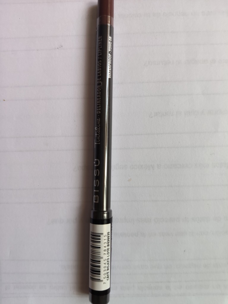 Bissu delineador de labios café