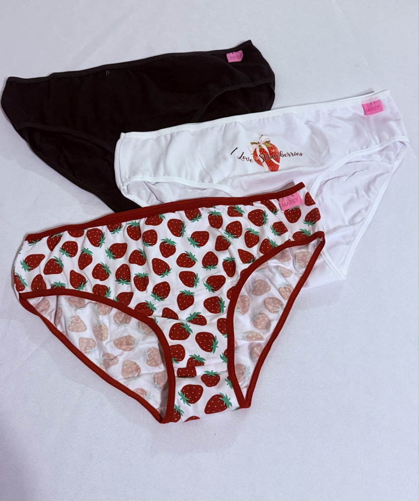 Bombi marey  nena frutilla