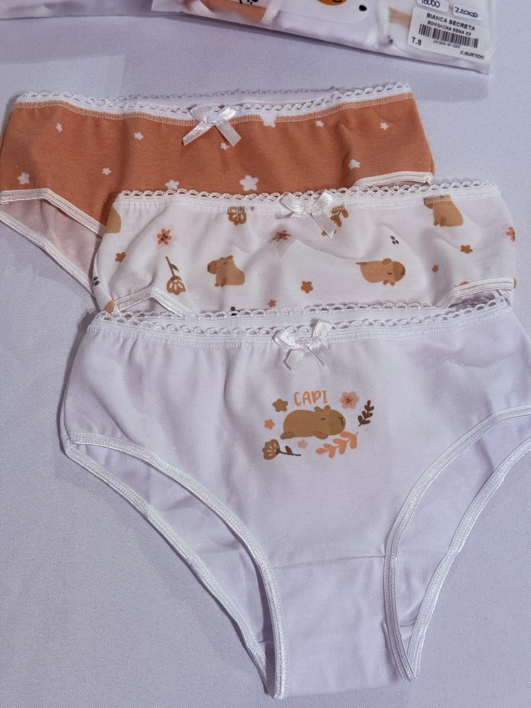 Pack x3 niña capibara Bianca secreta