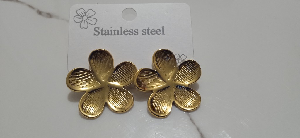 Aretes flor dorados Stainless steel topitos X