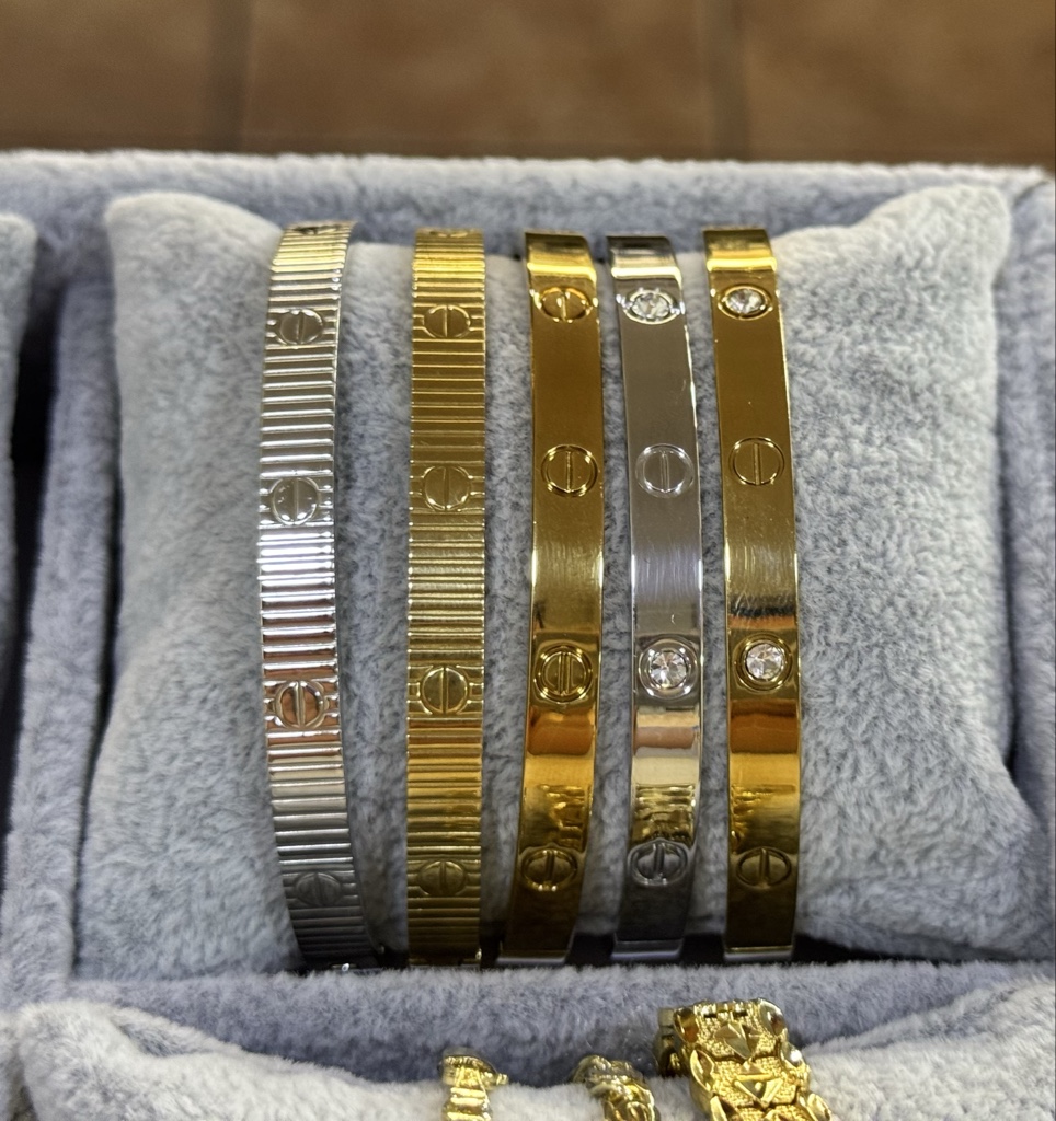 Pulsera tipo cartier de acero inoxidable