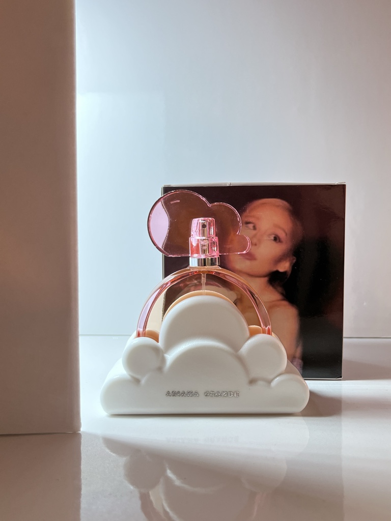 Ariana Grande Cloud Pink