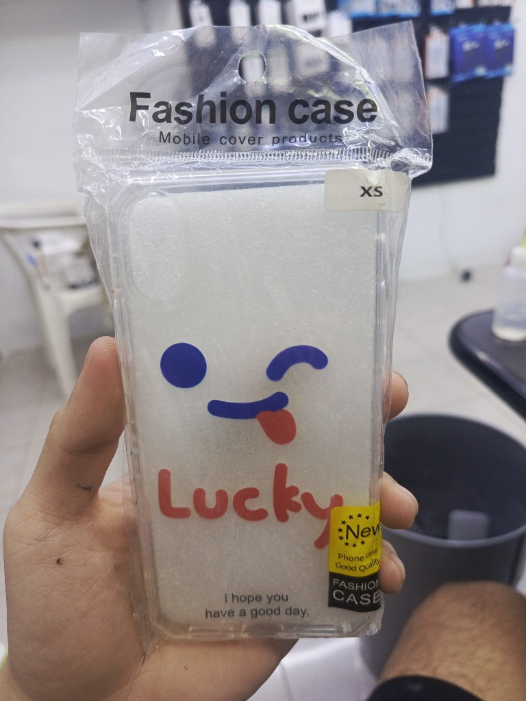 CASE TRANSPARENTE XS