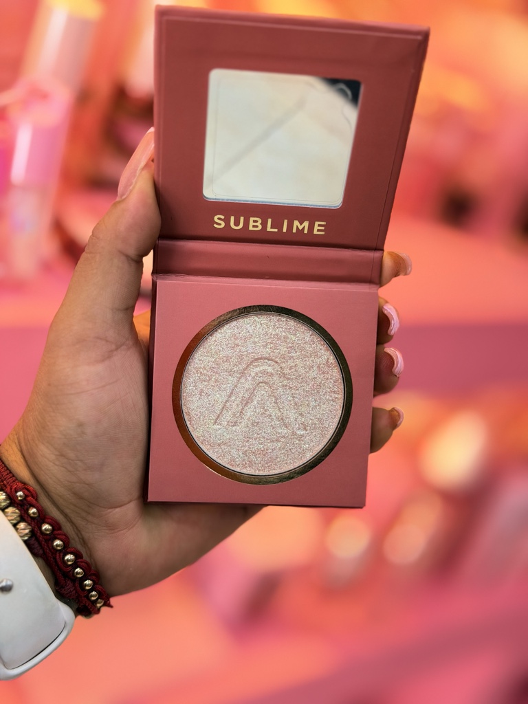 SUBLIME iluminador gleam