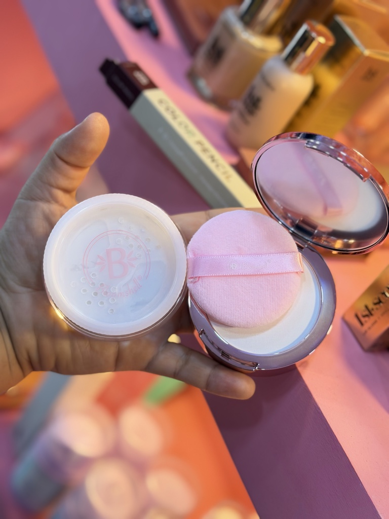 Polvo compacto y suelto 2en1