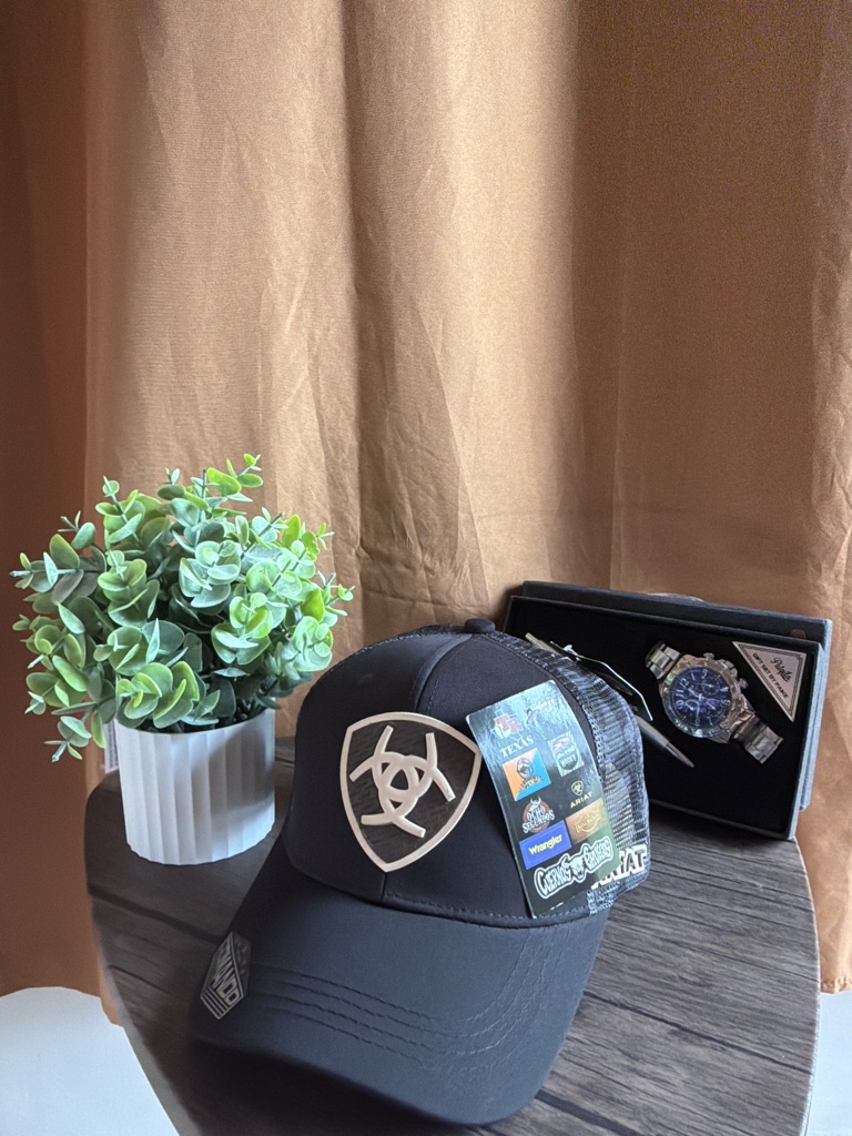 Gorra negra trucker