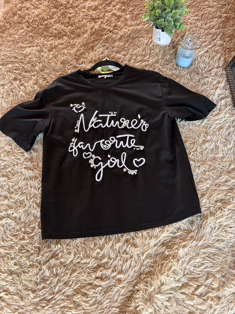 Camiseta negra Nature Girl