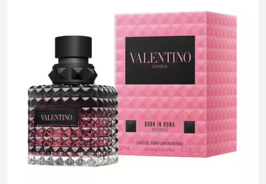 Valentino Donna Born in Roma Intense