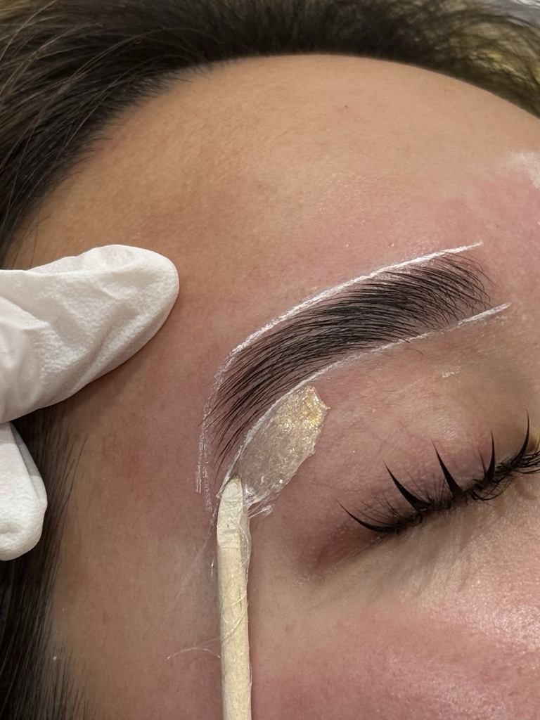 Depilación cejas