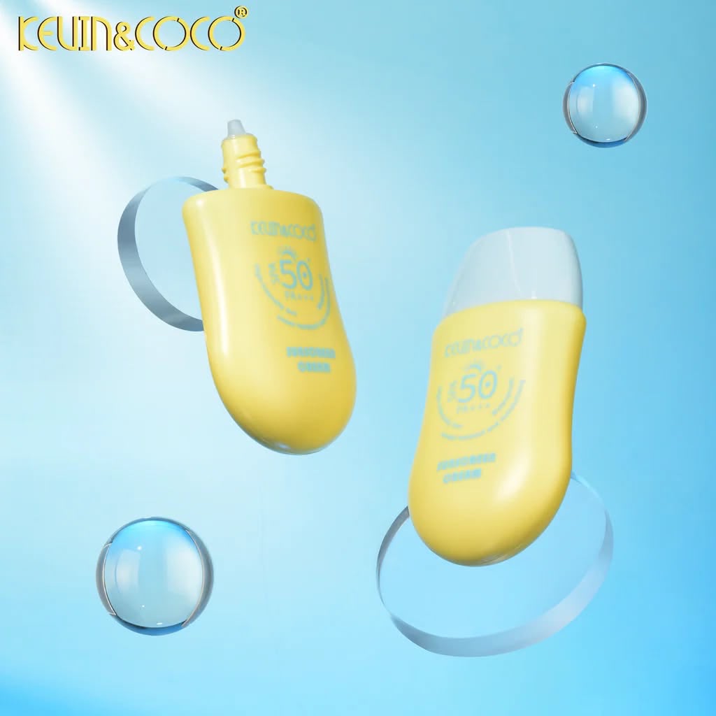 🩵PROTECTOR SOLAR 50SPF KEVIN&COCO🩵Protege tu piel y luce radiante todo el día! Fórmula ligera y de rápida absorción que protege tu piel de los rayos UV sin dejar residuos blancos ni sensación grasosa. El escudo perfecto para mantener tu piel sana, joven y luminosa en todo momento.