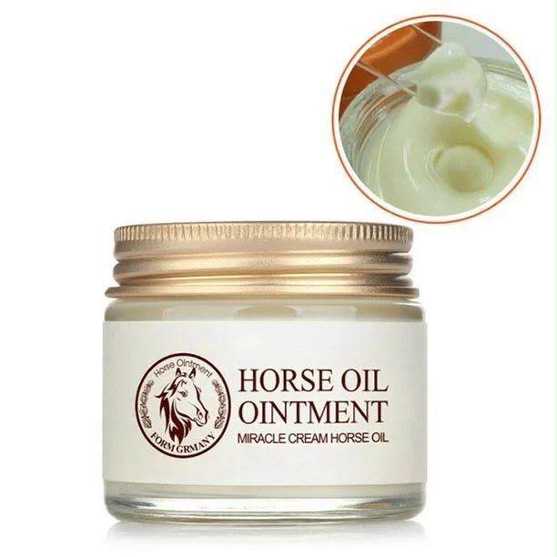 Ungüento milagroso de aceite de caballo de la marca BIOAQUA.Función: Diseñado para hidratar profundamente, combatir el envejecimiento, rejuvenecer la piel y ayudar a aclarar cicatrices o manchas.