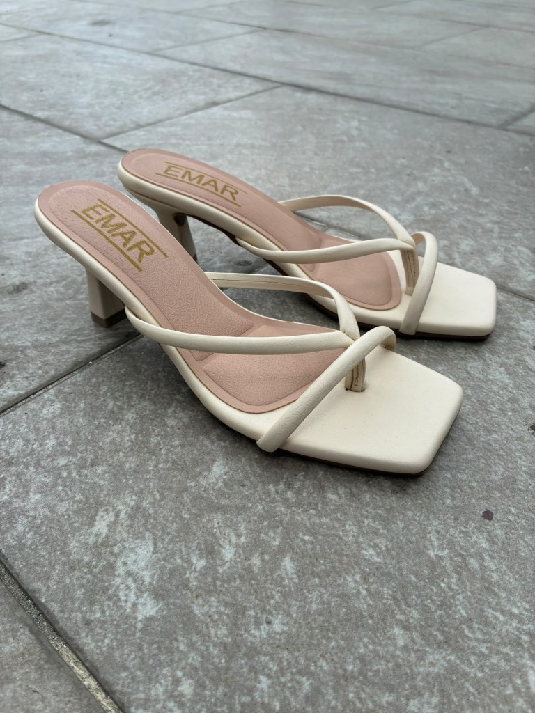 Taco beige claro de tiras clásico (Taco copa-5.5)