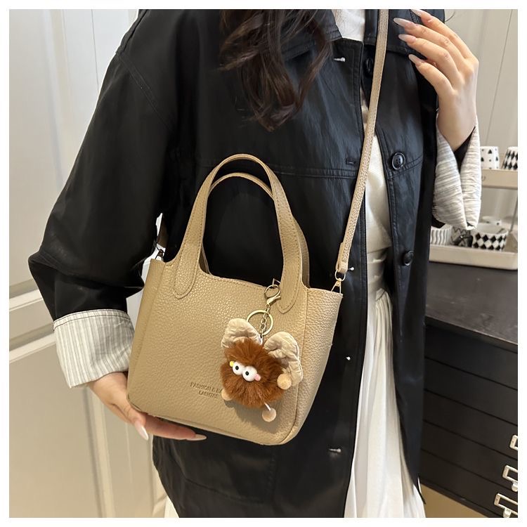 cartera con llavero127