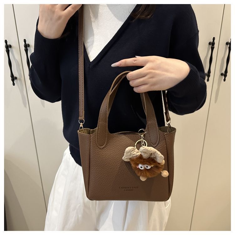 cartera con llavero526