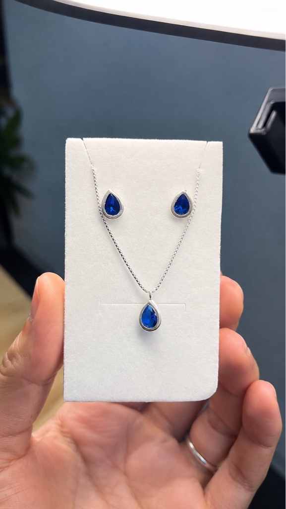 Conjunto Gota Ponto de Luz Azul